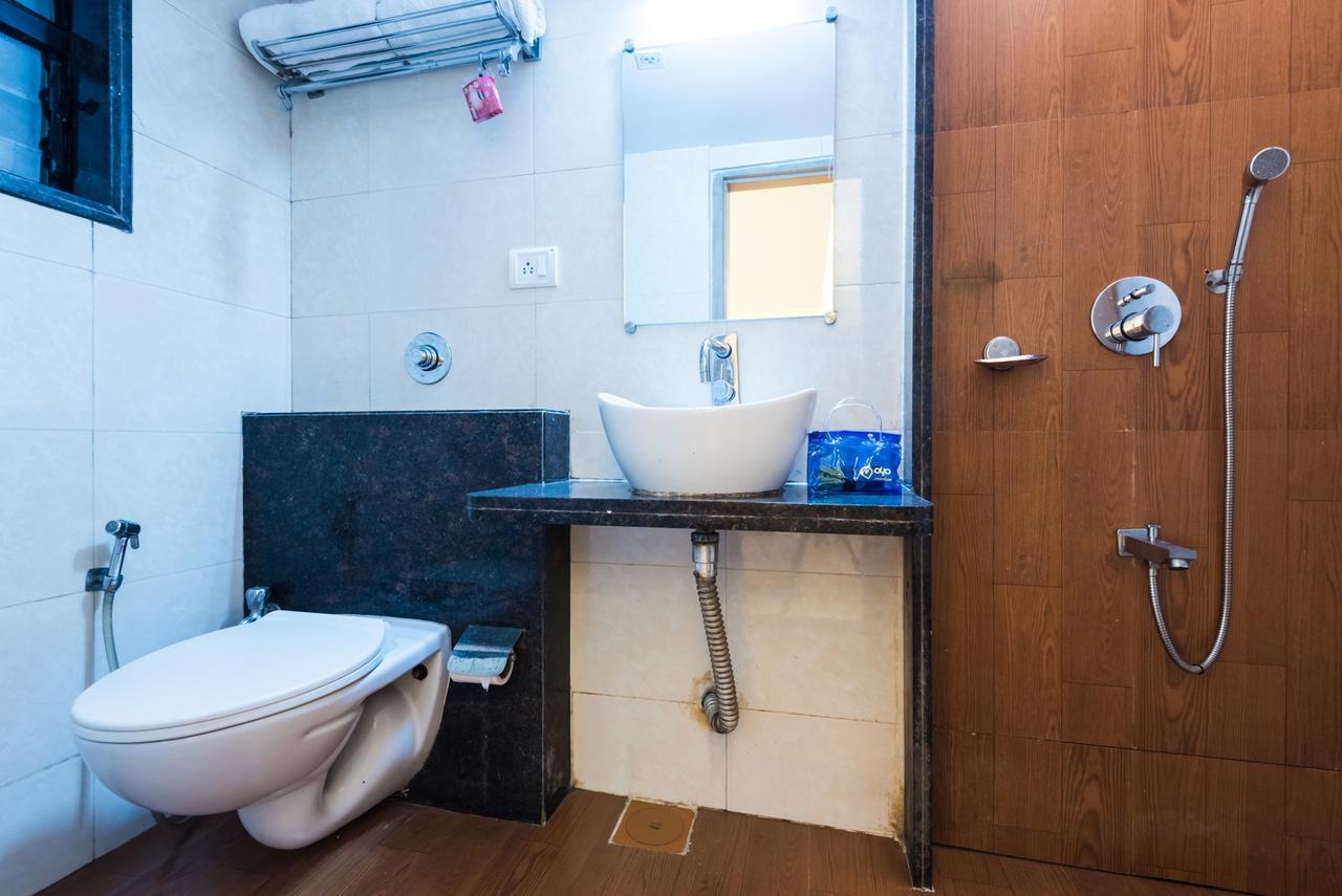 Oyo 2026 Hotel Aishwarya Residency Navi Mumbai Exterior photo